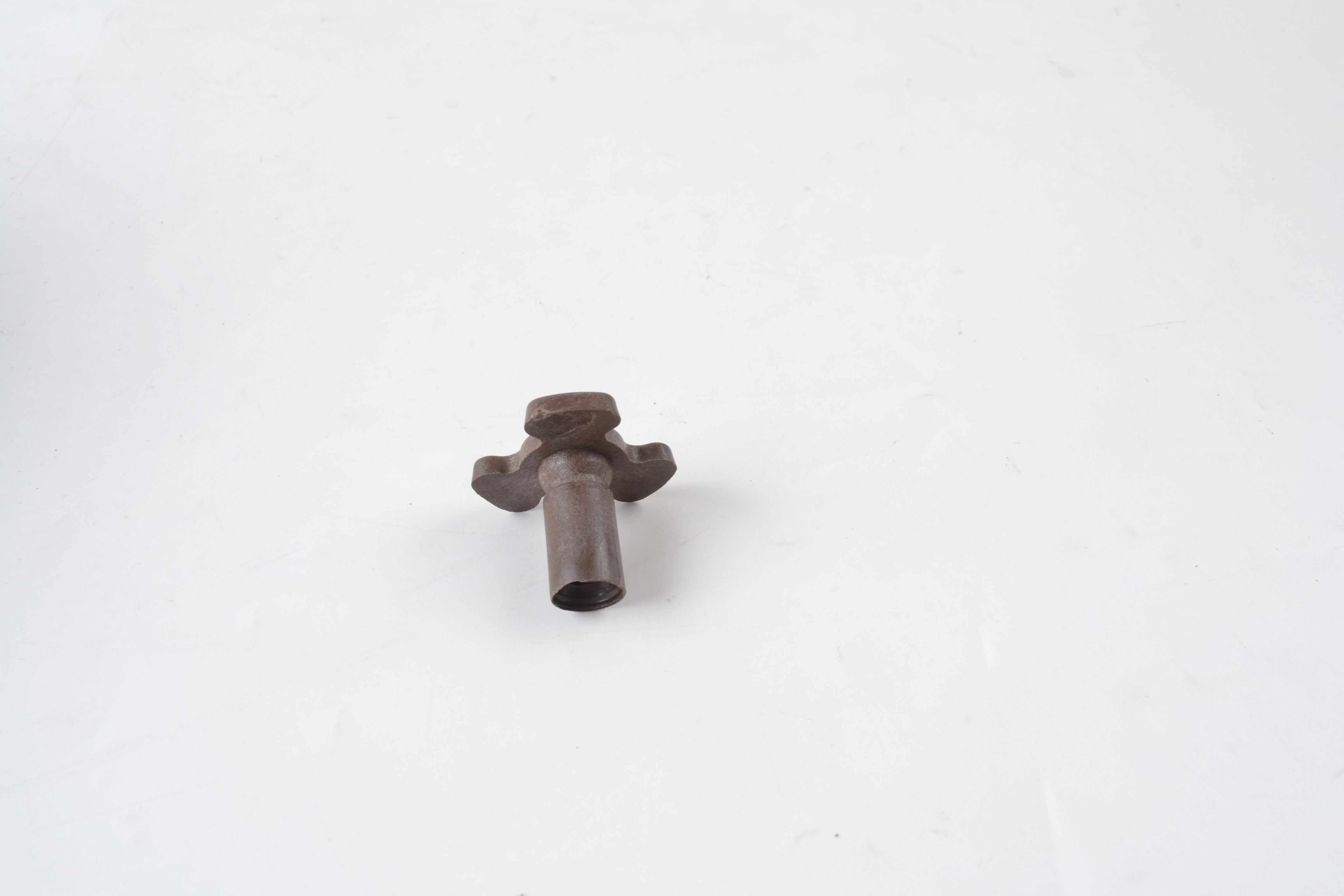 Central Axis - B11100018